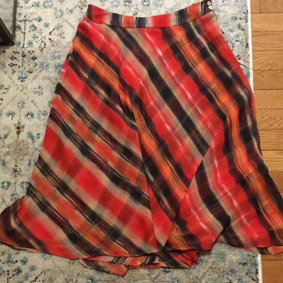Jones New York Dresses & Skirts - Jones New York 100% Silk Red, Brown, Orange & Tan Watercolor Skirt Size 4